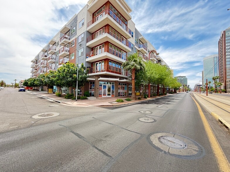 3601 N Central Ave, Phoenix, AZ for lease - Building Photo - Image 1 of 9