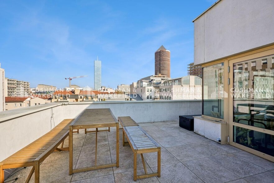17 Rue Etienne Dolet, Lyon for lease - Building Photo - Image 3 of 17