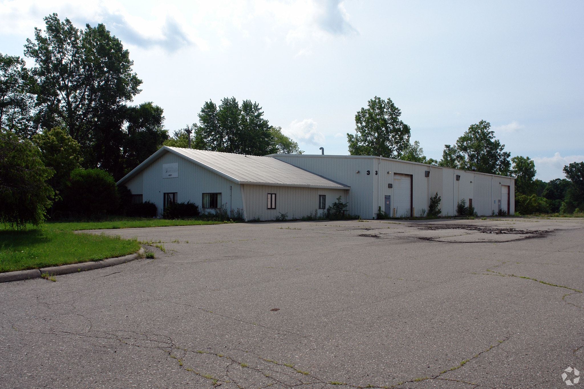 Portfolio For Sale portfolio of 3 properties for sale on LoopNet.com Building Photo- Image 1 of 4