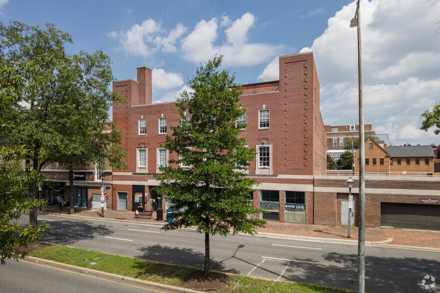108-112 S Washington St, Alexandria, VA for lease - Building Photo - Image 2 of 5