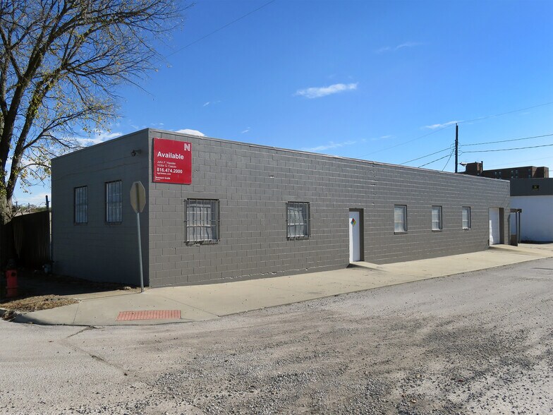 1417 Norton Ave, Kansas City, MO 64127