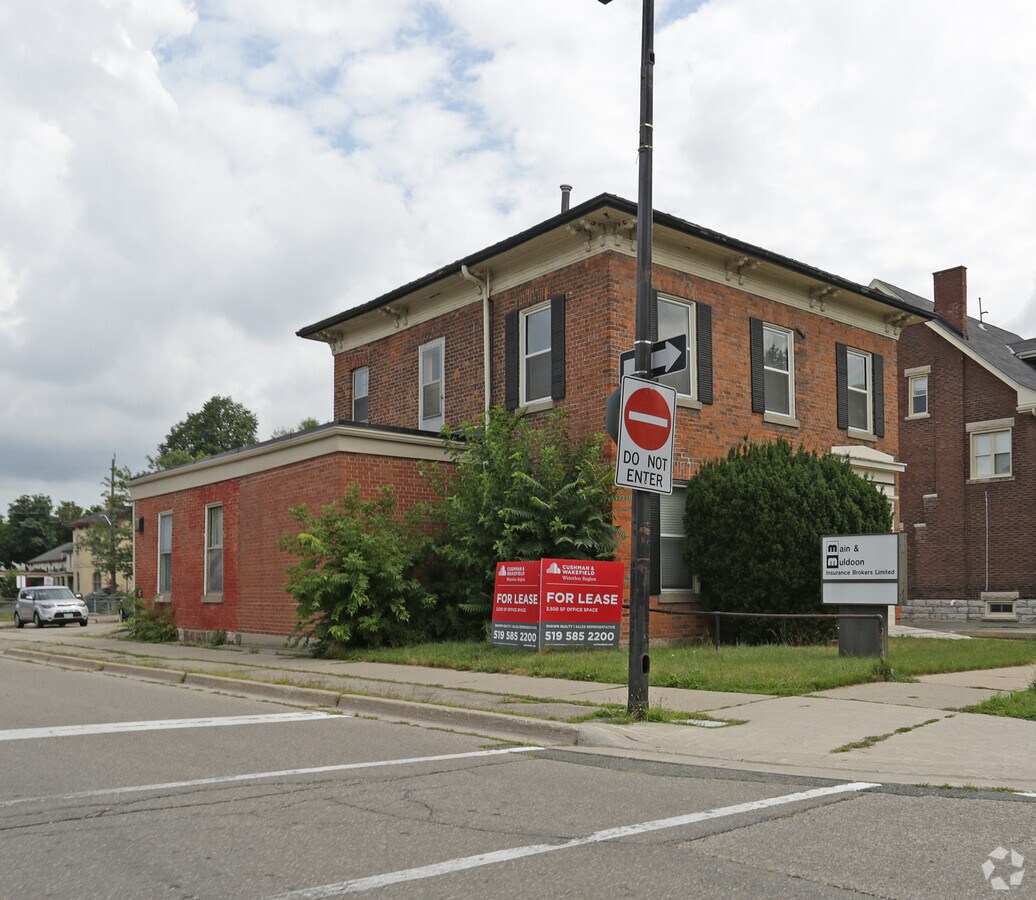 Primary Photo
