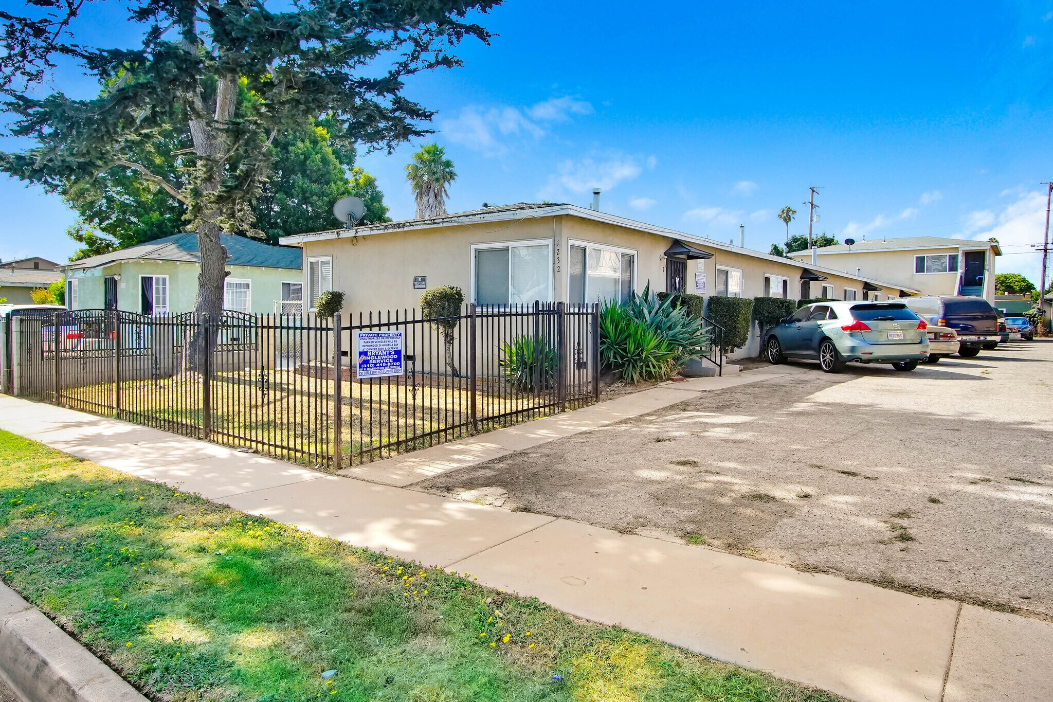 1232 W 94th St, Los Angeles, CA for sale Building Photo- Image 1 of 1