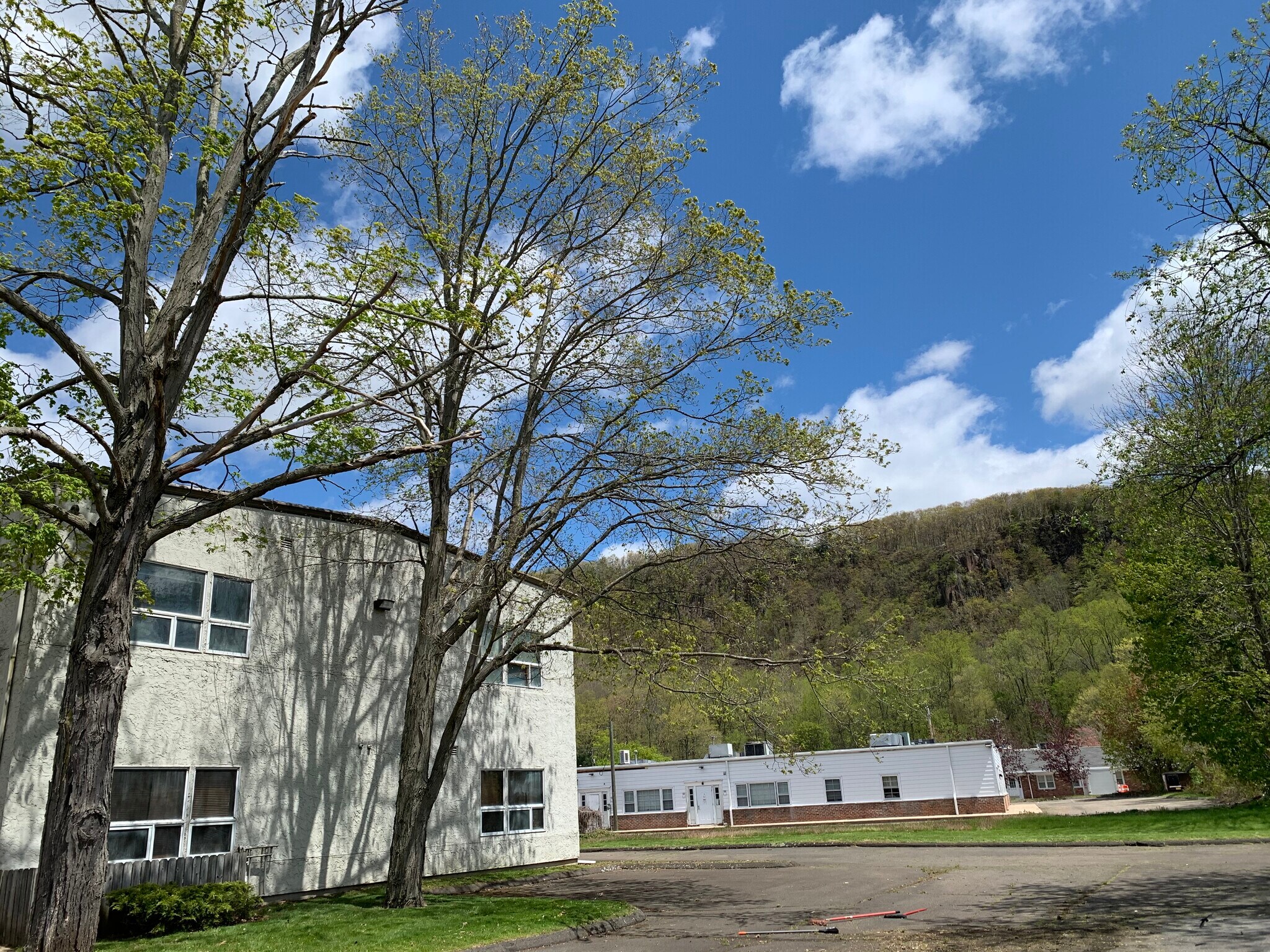 88 Bradley Rd, Woodbridge, CT 06525 Office for Lease