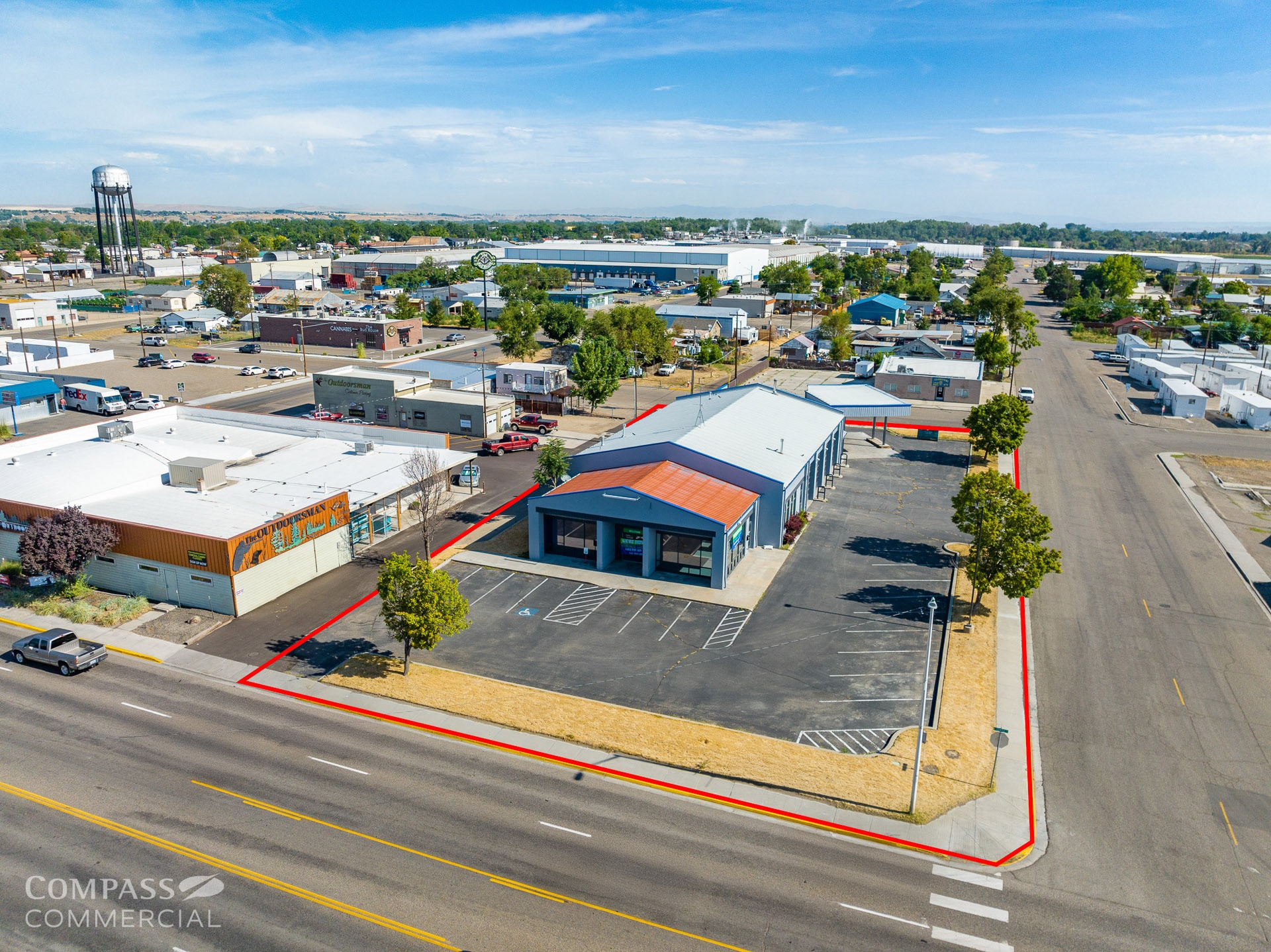 273 E Idaho Ave, Ontario, OR for lease Building Photo- Image 1 of 19