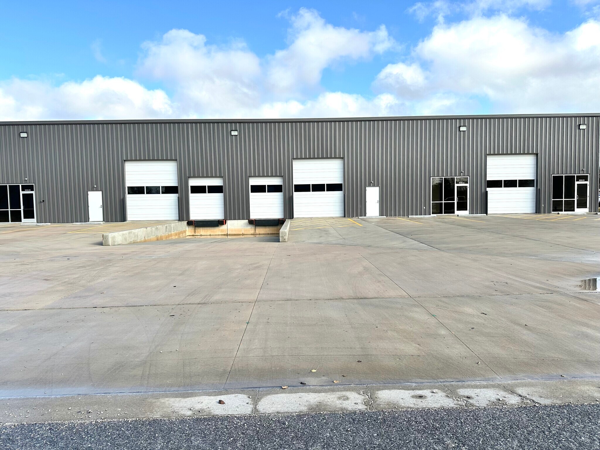 000 Hawks Perch, Nixa, MO for lease Building Photo- Image 1 of 13
