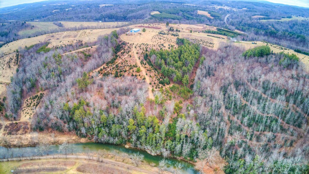 2865 Webbs Mill Rd N, Floyd, VA for sale - Primary Photo - Image 1 of 1