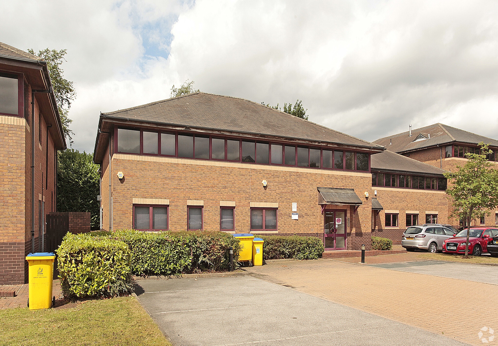 13 Royds Hall Rd, Leeds for sale Building Photo- Image 1 of 1