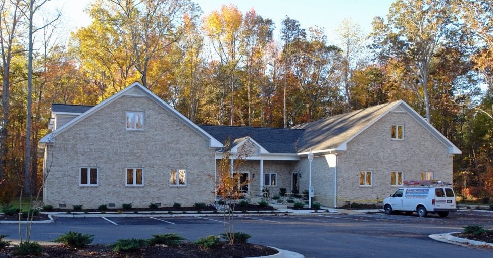 200 City Hall Ave, Poquoson, VA for sale - Building Photo - Image 2 of 7