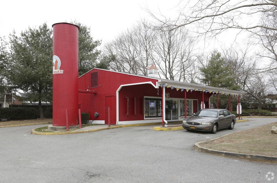 609 Route 25A, Kings Park, NY 11754 Former Kings Park Dairy Barn For