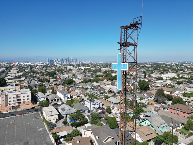 5100 S Broadway, Los Angeles, CA for sale - Building Photo - Image 3 of 12