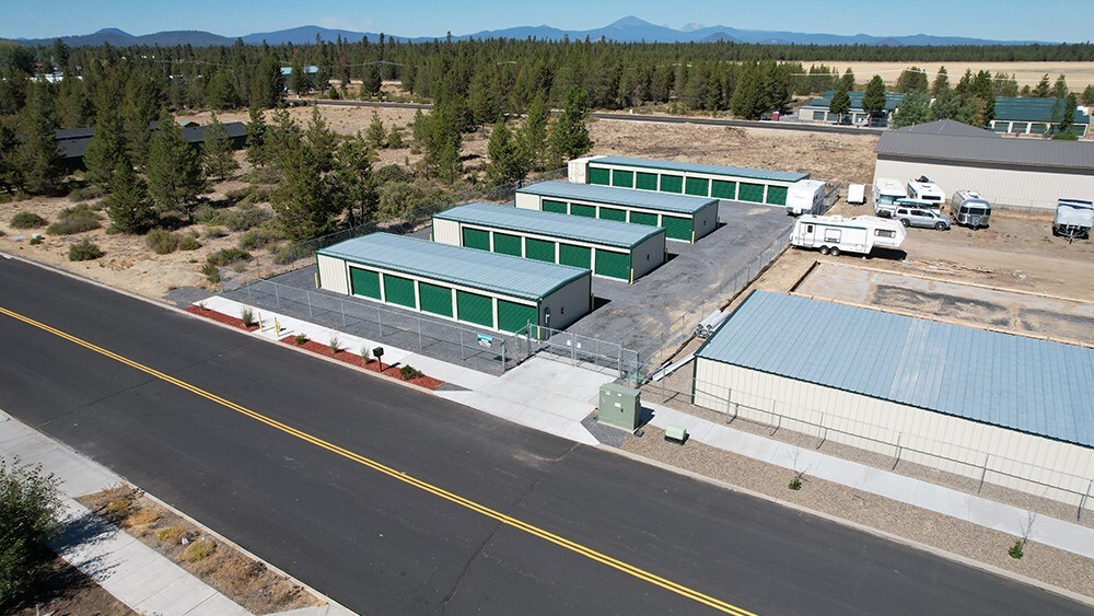 16680 Box Way, La Pine, OR for sale Building Photo- Image 1 of 15