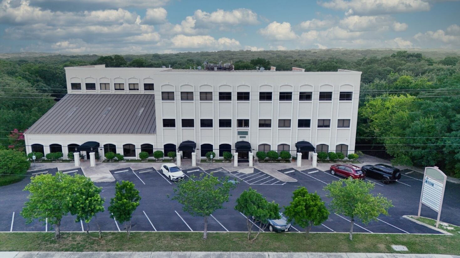 13409 NW Military Hwy, Shavano Park, TX for lease Building Photo- Image 1 of 10