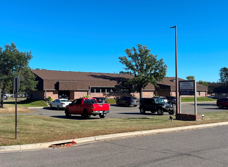 1903 S 6th St, Brainerd, MN for sale - Building Photo - Image 3 of 11