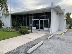 6801 S West Shore Blvd, Tampa, FL for lease Building Photo- Image 2 of 11