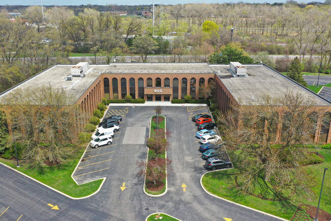 More details for 900 N Shore Dr, Lake Bluff, IL - Office for Lease