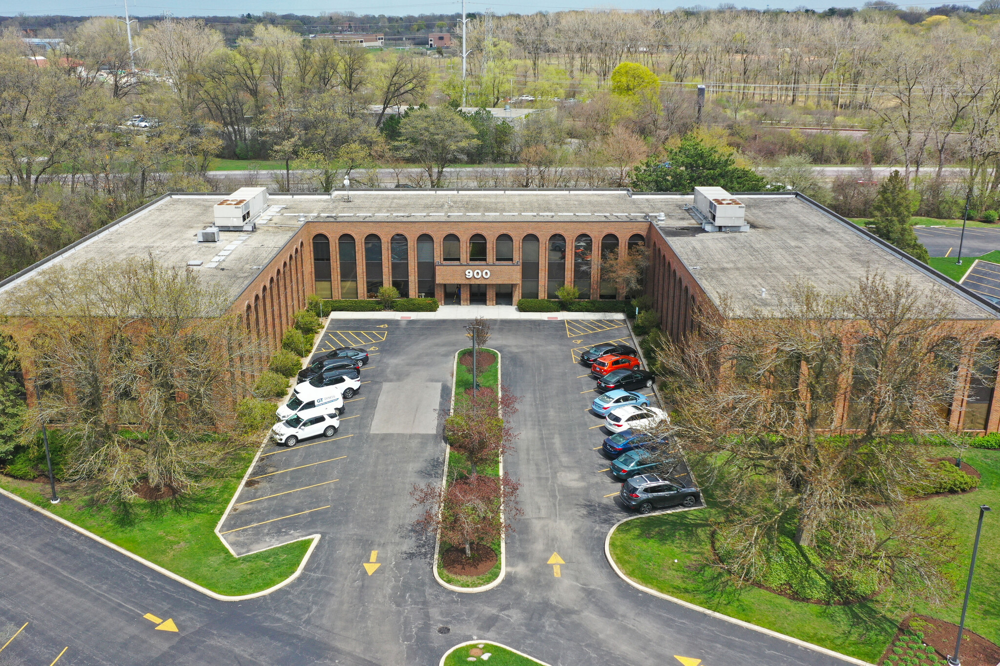 900 N Shore Dr, Lake Bluff, IL for lease Building Photo- Image 1 of 13