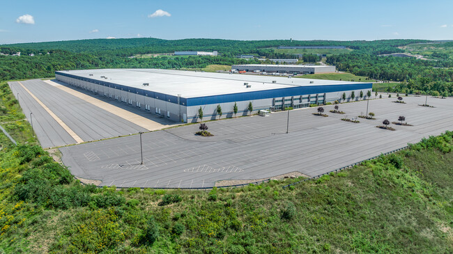 More details for 460-480 Research Dr, Pittston Township, PA - Industrial for Lease