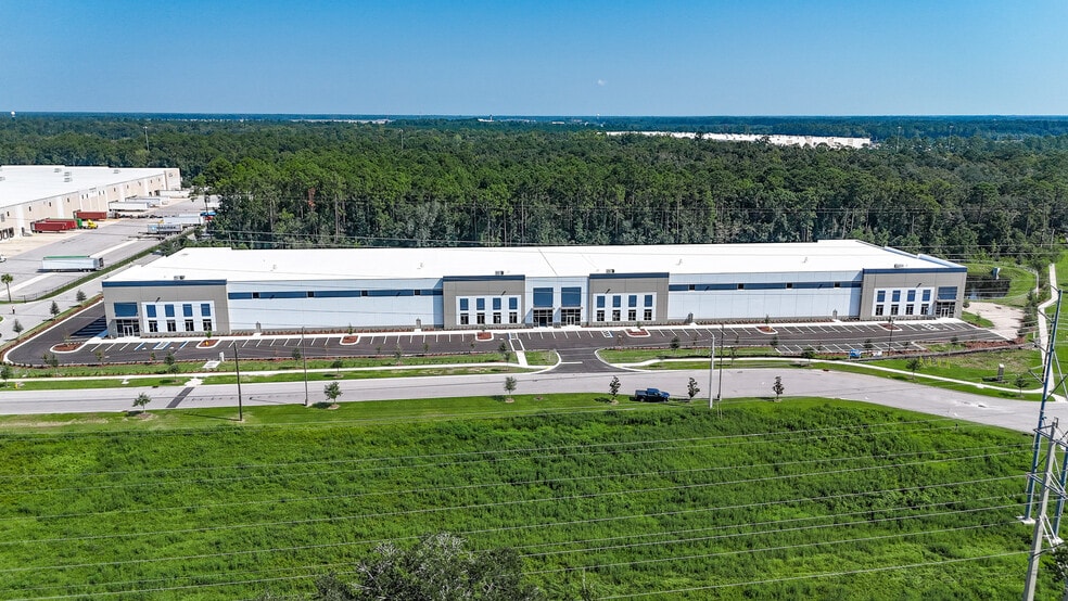 2555 Ignition Dr, Jacksonville, FL for lease - Building Photo - Image 3 of 12