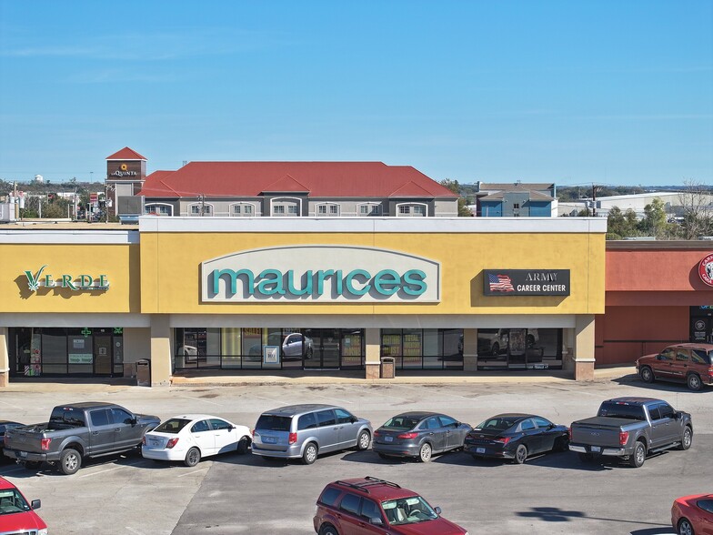 2900 W Washington St, Stephenville, TX for lease - Building Photo - Image 3 of 8