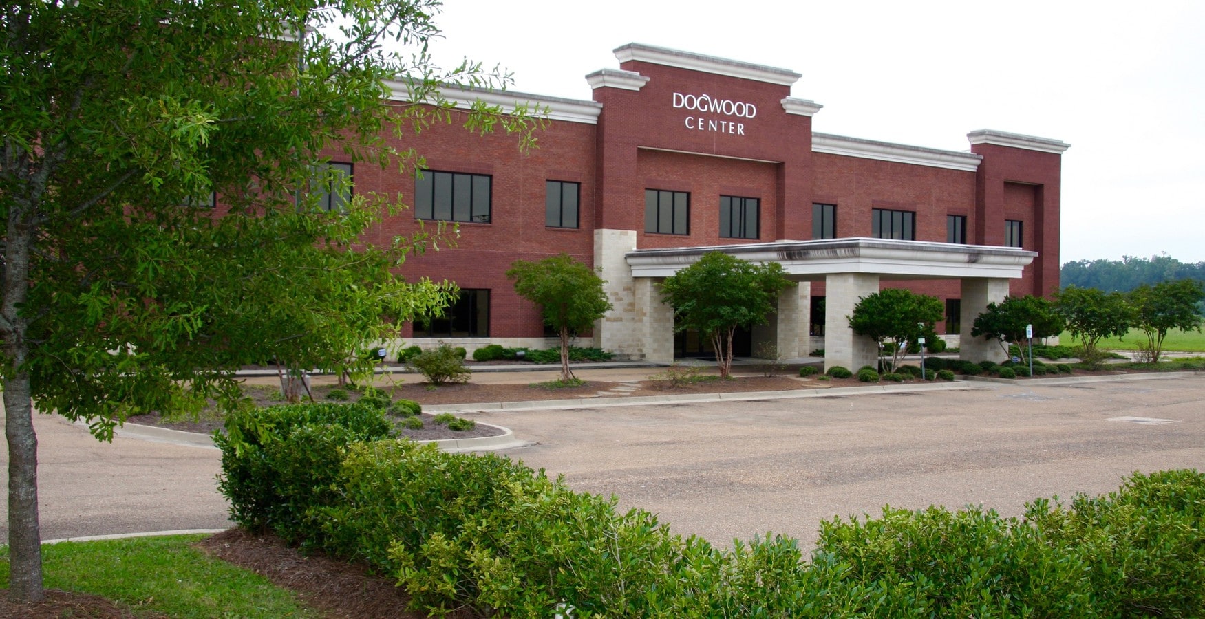 151 E Metro Dr, Flowood, MS 39232