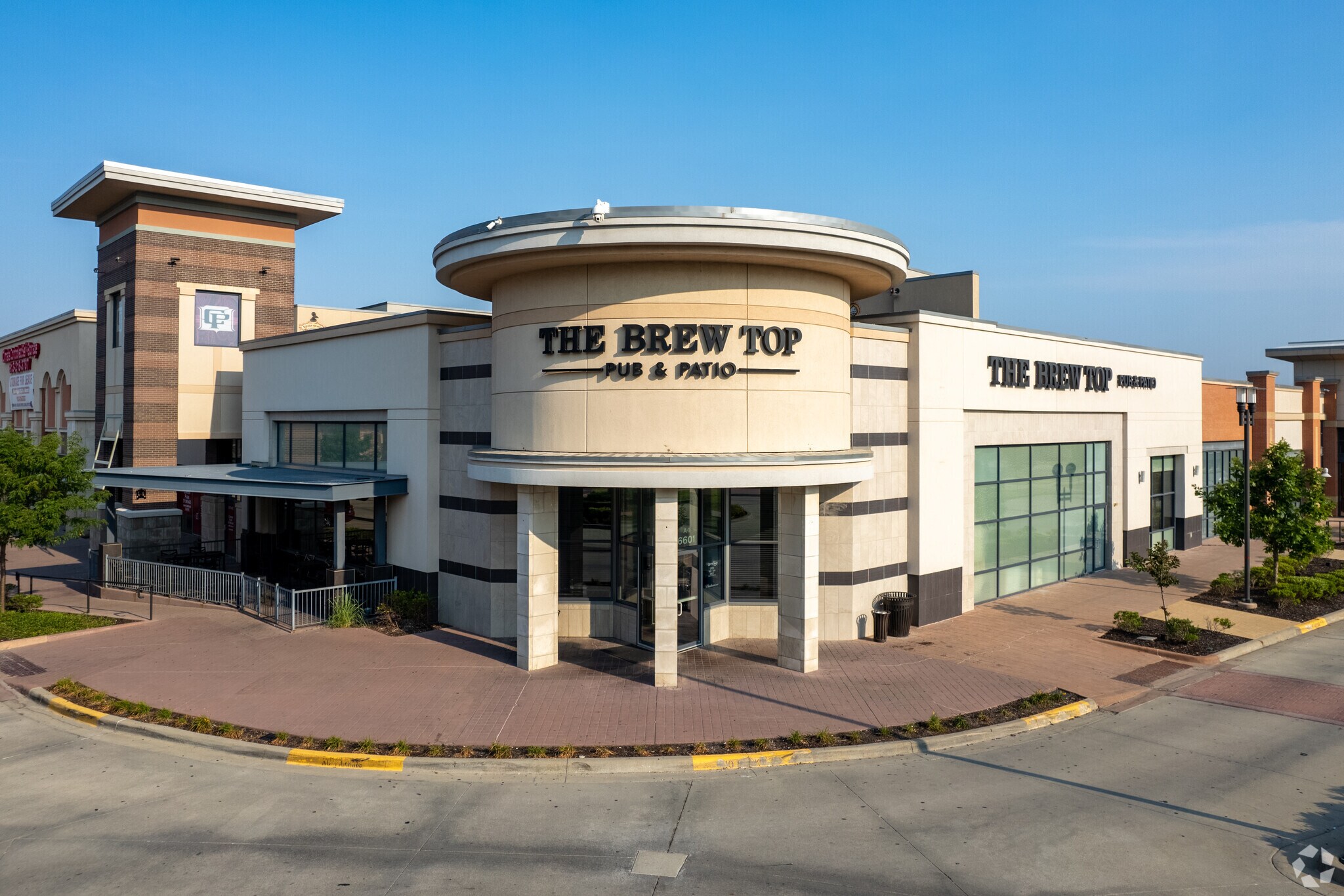 6601 W 135th St, Overland Park, KS for sale Primary Photo- Image 1 of 6