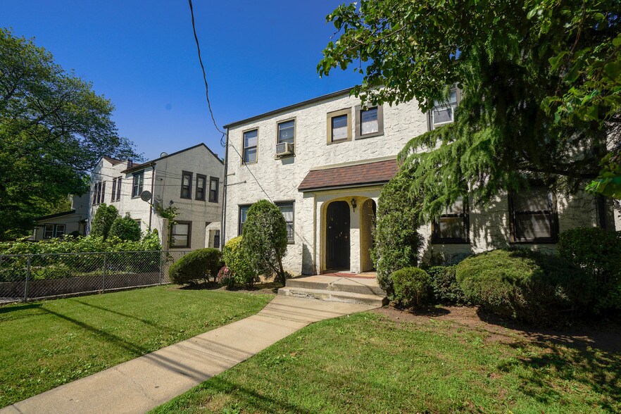 114 Great Kills Rd, Staten Island, NY 10308