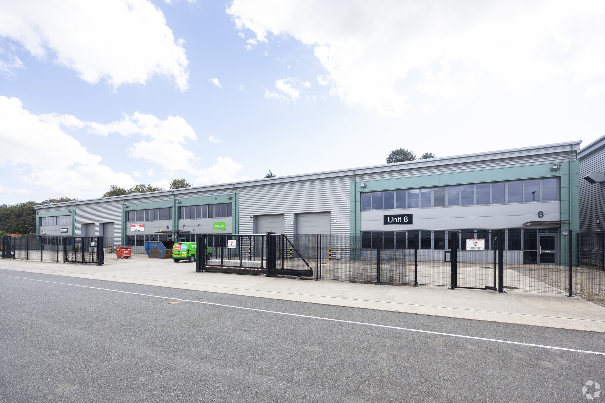 Motherwell Way, Grays for lease Primary Photo- Image 1 of 3