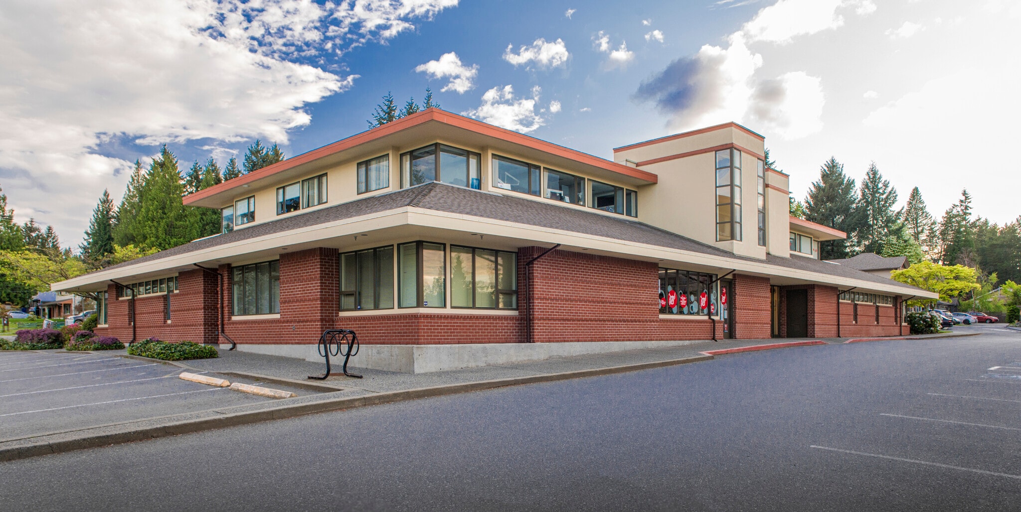 6010 Brickyard Rd, Nanaimo, BC for lease Interior Photo- Image 1 of 6