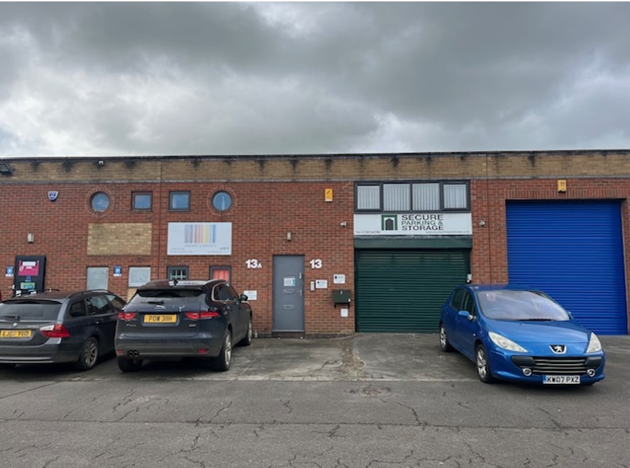 13- 13A Western Rd, Stratford Upon Avon for sale Building Photo- Image 1 of 1