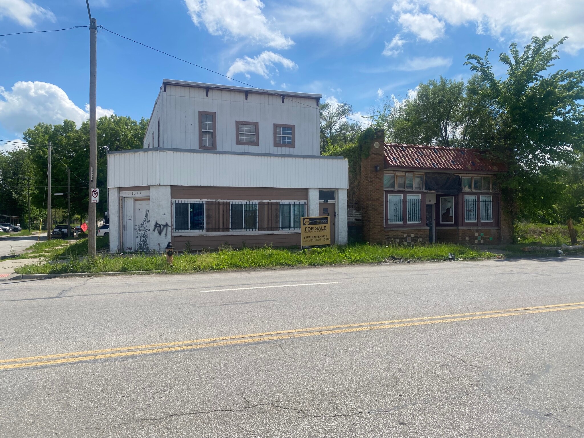 6319-6123 Stadium Dr, Kansas City, MO for sale Building Photo- Image 1 of 11