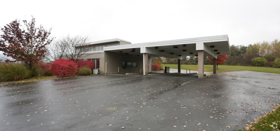 5851 Nor Bath Blvd, Bath, PA for lease - Building Photo - Image 2 of 8