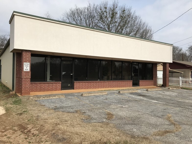 202 W Main St, Whitehouse, TX for sale - Building Photo - Image 1 of 1