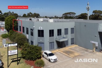 6 International Sq, Tullamarine, VIC - Aerial  map view