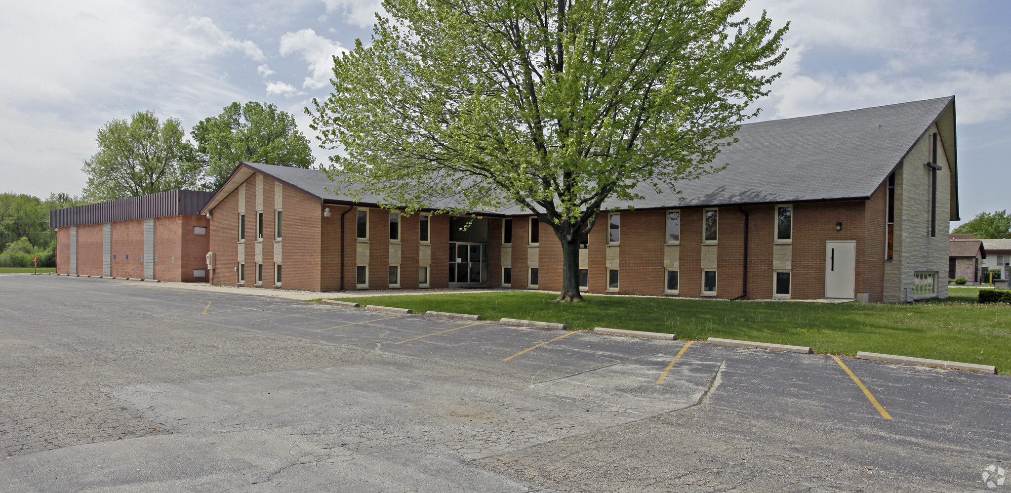 N84W16971 Menomonee Ave, Menomonee Falls, WI for sale Building Photo- Image 1 of 1