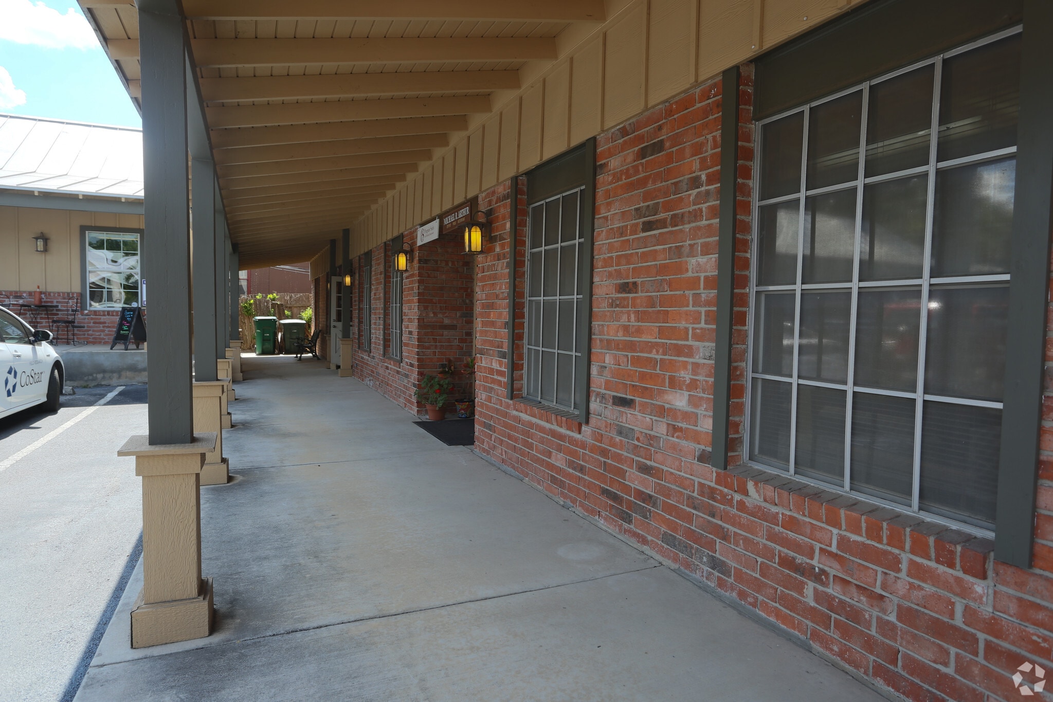 100 W Hosack St, Boerne, TX for sale Building Photo- Image 1 of 1