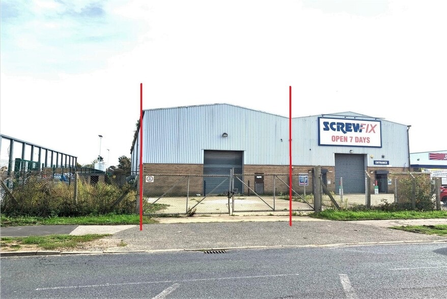 Tower Rd, Lowestoft for sale - Building Photo - Image 1 of 1