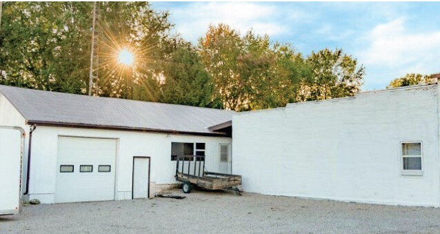 24637 – 24643 MELBOURNE ROAD portfolio of 3 properties for sale on LoopNet.com Building Photo- Image 1 of 4