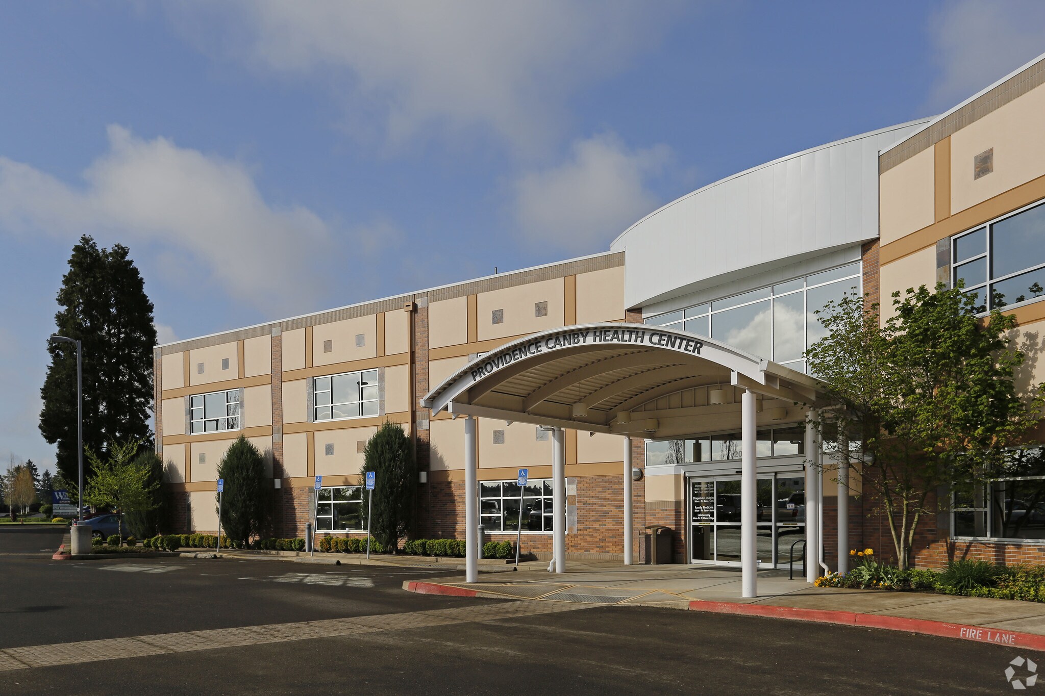 200 SE Hazel Dell Way, Canby, OR for sale Primary Photo- Image 1 of 1