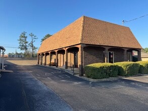 2581 Montgomery Hwy, Dothan, AL for lease Interior Photo- Image 1 of 3