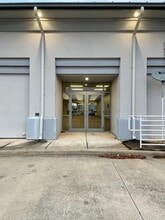 1549 E 70th St, Shreveport, LA for lease Interior Photo- Image 2 of 4