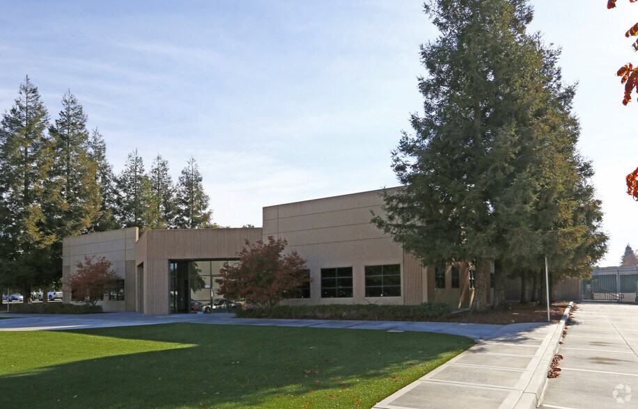 650 Quinn Ave, San Jose, CA for lease - Primary Photo - Image 2 of 11