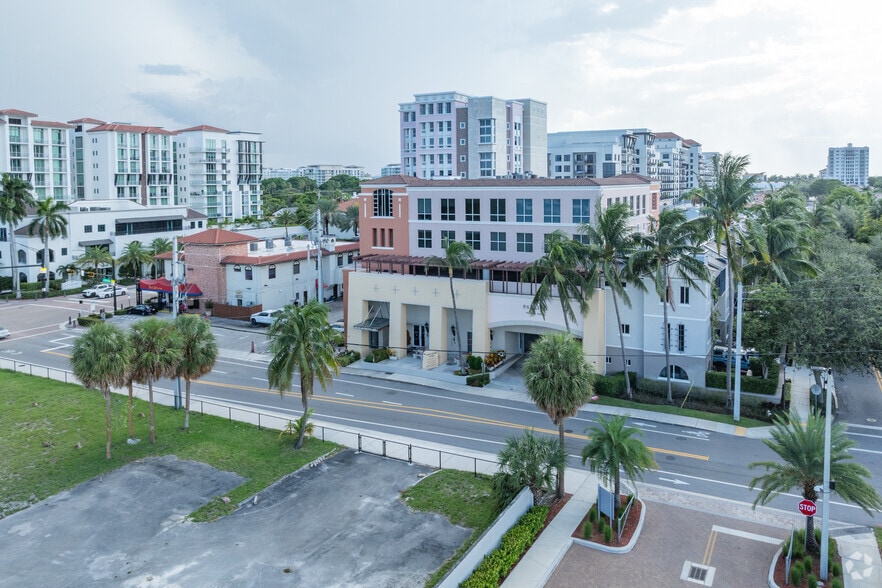 55 NE 5th Ave, Boca Raton, FL for sale - Building Photo - Image 3 of 12