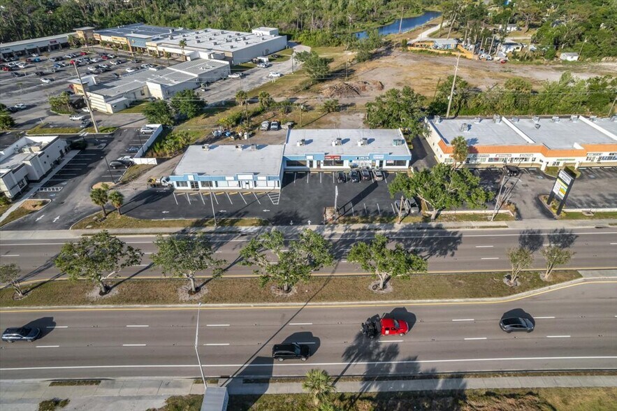 2131-2143 S Tamiami Trl, Venice, FL for sale - Aerial - Image 3 of 11
