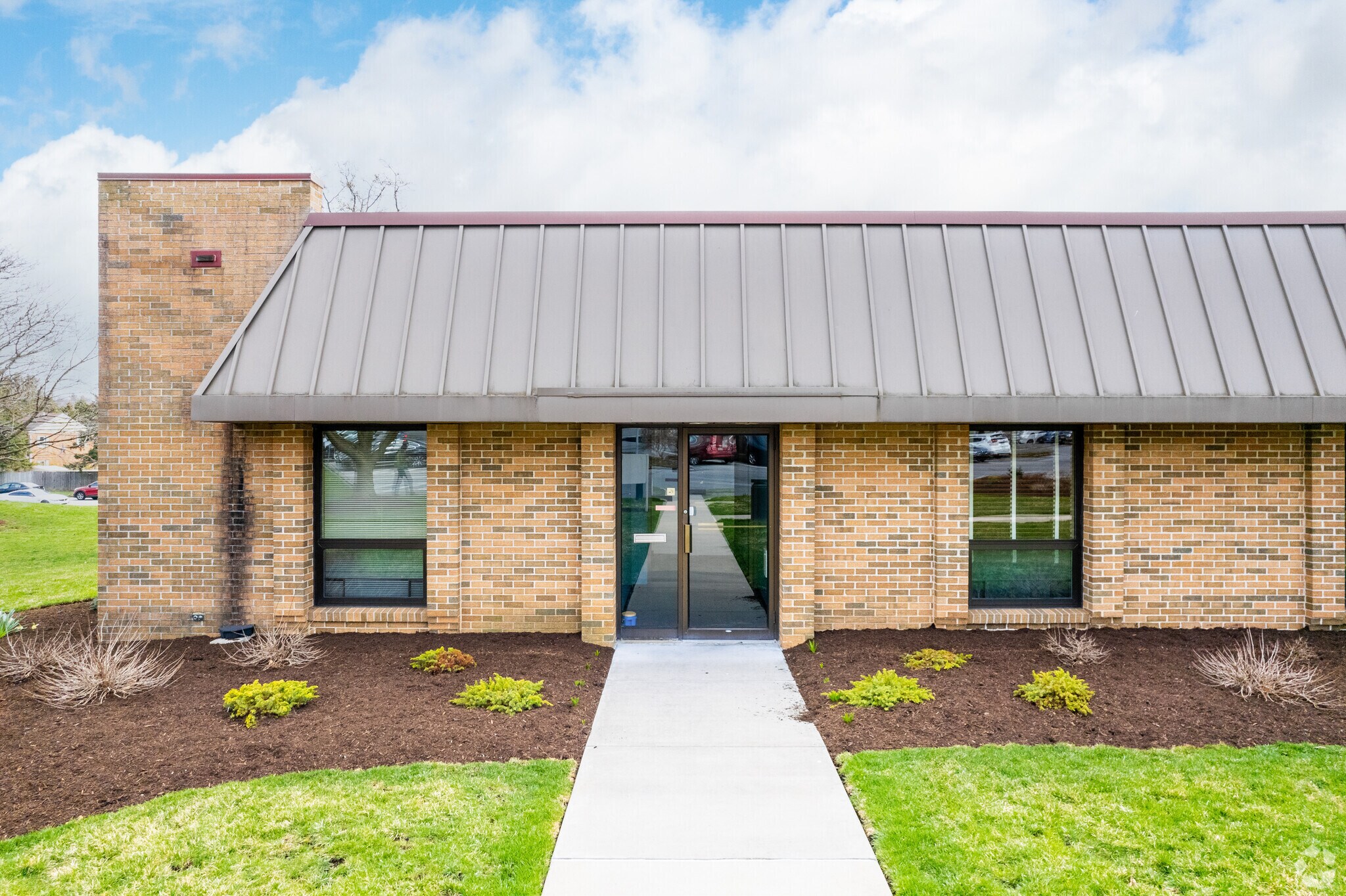 2650 Westview Dr, Wyomissing, PA for lease Building Photo- Image 1 of 6