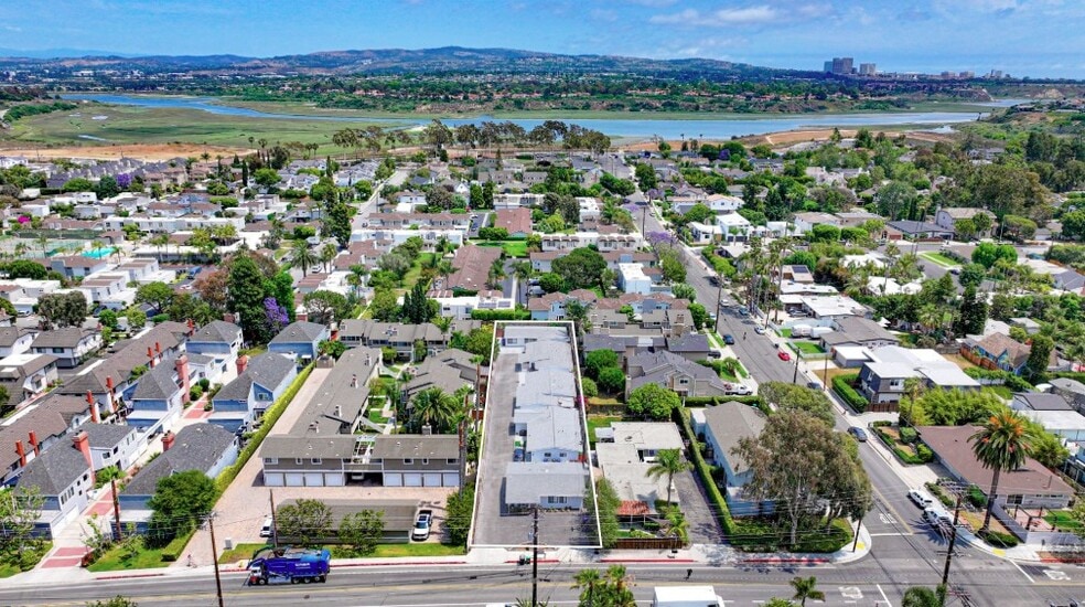 2422 Santa Ana Ave, Costa Mesa, CA for sale - Building Photo - Image 2 of 12