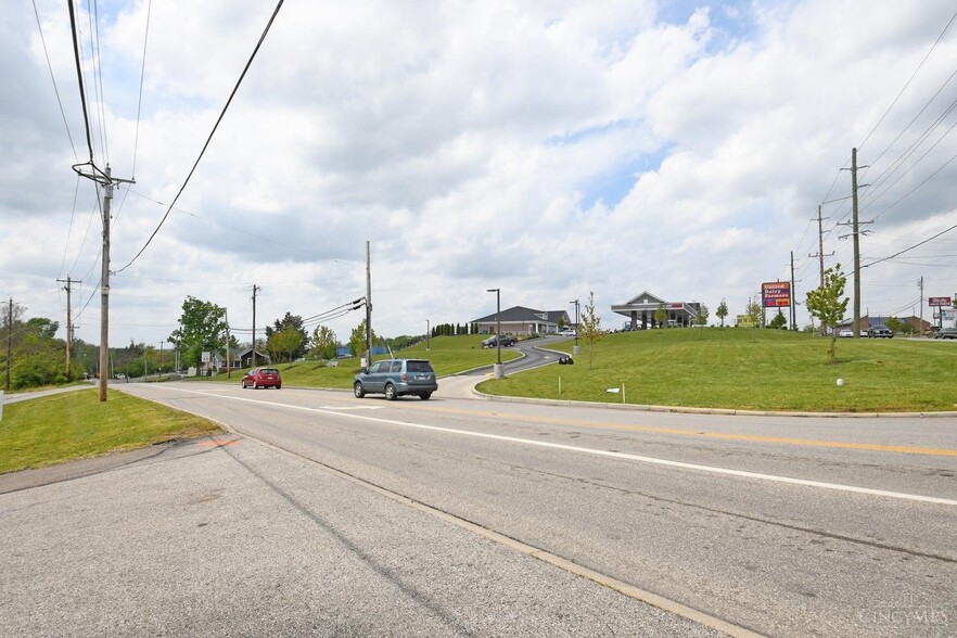 Wesselman Rd, Cincinnati, OH for sale - Building Photo - Image 3 of 9