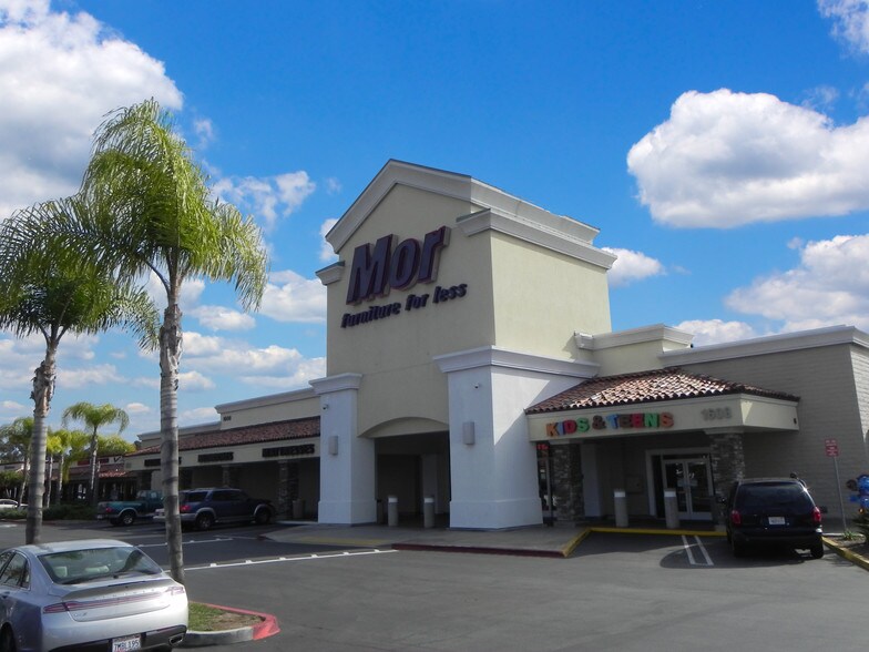 1502 1920 Sweeer Rd National City Ca 91950 Crossings Loopnet Com 1502 1920 Sweeer Rd National City, Mor Furniture National City