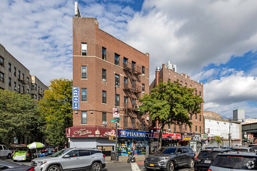 11-25 W Fordham Rd, Bronx, NY for sale - Primary Photo - Image 1 of 1