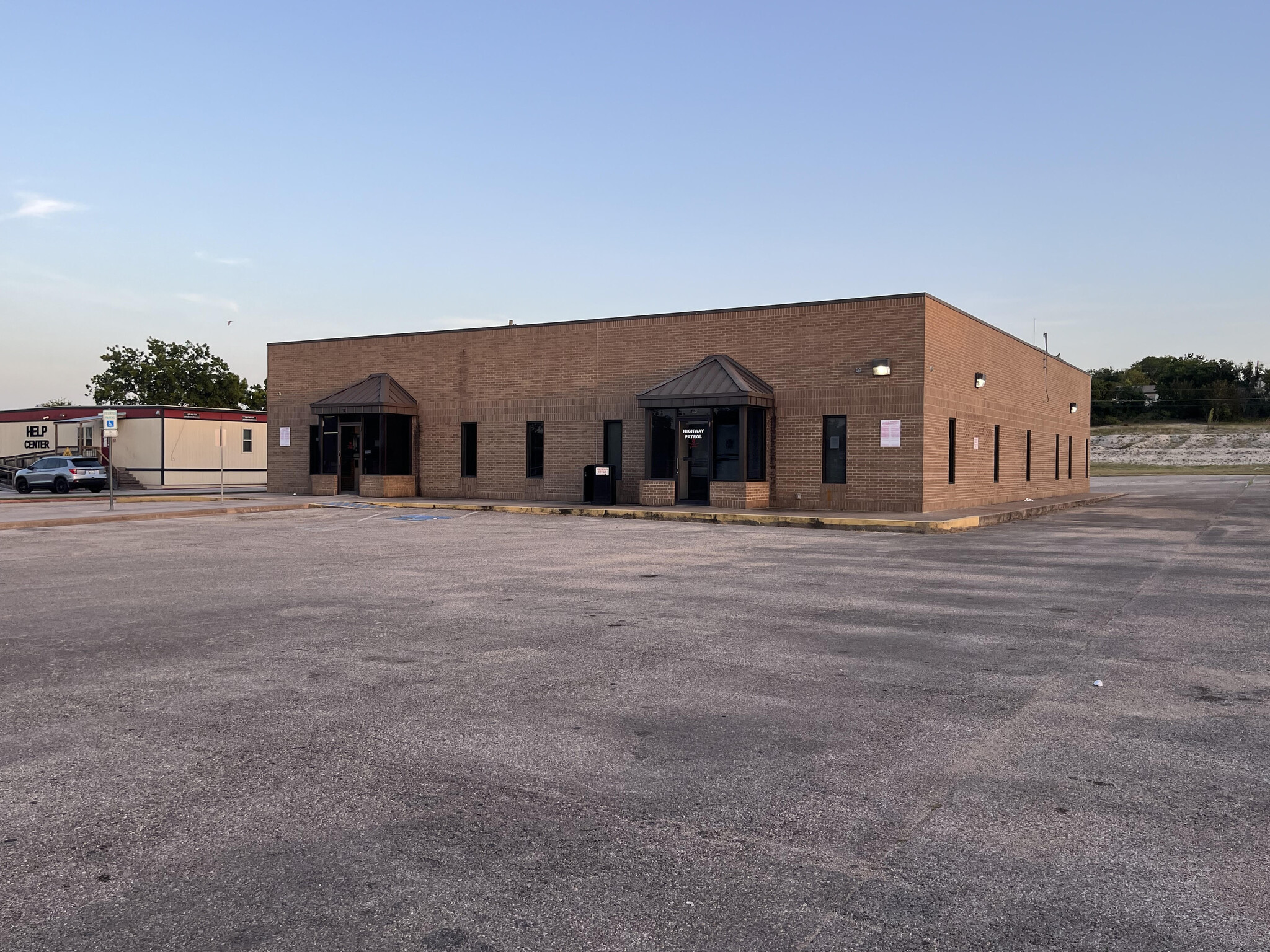 302 Priest Dr, Killeen, TX for sale Building Photo- Image 1 of 26